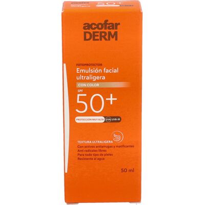 Crema Facial SPF 50 con Tono Ligero - Fotoprotector Crema Facial SPF 50 con Tono Ligero - Fotoprotector