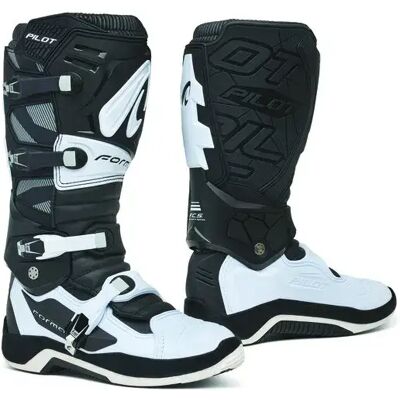 Forma Botas Off-road Pilot Black / White EU 40 Forma Botas Off-road Pilot Black / White EU 40