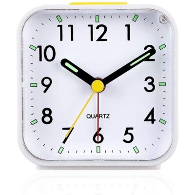 IKVZVKI Despertador Analógico Silencioso Sin Tictac, Con Suave Activación, Pitidos Audibles, Aumento De Volumen, Función De Repetición Y Luz, Funciona Con Pilas, Fácil Configuración, Color Blanco. IKVZVKI Despertador Analógico Silencioso Sin Tictac, Con Suave Activación, Pitidos Audibles, Aumento De Volumen, Función De Repetición Y Luz, Funciona Con Pilas, Fácil Configuración, Color Blanco.