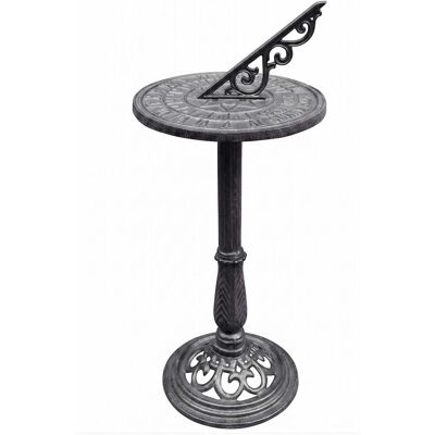 NORTHIX Cast Iron Sundial With Stand - Roman Numerals, Outdoor NORTHIX Cast Iron Sundial With Stand - Roman Numerals, Outdoor