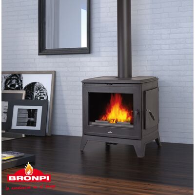Bronpi - Bricosol Estufa De Leña Fundición Con Puerta Lateral Modelo Derby-9 Kw Bronpi - Bricosol Estufa De Leña Fundición Con Puerta Lateral Modelo Derby-9 Kw