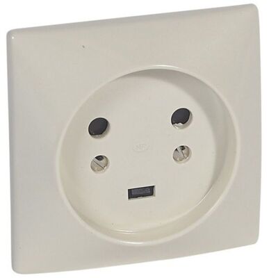 055432 Base 2p + Tt 20a 380v Con Garras 80x80mm - Legrand 055432 Base 2p + Tt 20a 380v Con Garras 80x80mm - Legrand