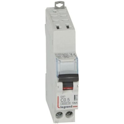 Disjoncteur Dx³6000 10ka Arrivée Haute Automatique Et Départ Bas À Vis U+n - 230v - 0,5a - 10 Ka Courbe C - 1 Module - Legrand Disjoncteur Dx³6000 10ka Arrivée Haute Automatique Et Départ Bas À Vis U+n - 230v - 0,5a - 10 Ka Courbe C - 1 Module - Legrand
