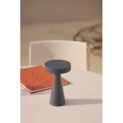 Lámpara De Mesa Led Inalámbrica Para Exterior En Hierro Catinca Sklum Lámpara De Mesa Led Inalámbrica Para Exterior En Hierro Catinca Sklum