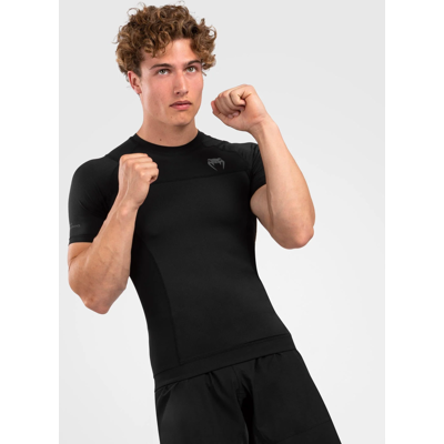 Venum G-Fit Air Rashguard - Negro - Talla L - Rashguard Venum G-Fit Air Rashguard - Negro - Talla L - Rashguard