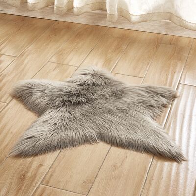 OEM Alfombra De Salón De Felpa Artificial De Cinco Puntas, Tapete Antimanchas Para Dormitorio, 6060 Cm, Lavable A Máquina (gris Claro). OEM Alfombra De Salón De Felpa Artificial De Cinco Puntas, Tapete Antimanchas Para Dormitorio, 6060 Cm, Lavable A Máquina (gris Claro).