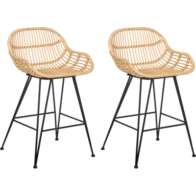 BELIANI Conjunto De 2 Sillas De Bar Boho De Ratán Comedor Cocina Patas De Hierro Natural Terrell BELIANI Conjunto De 2 Sillas De Bar Boho De Ratán Comedor Cocina Patas De Hierro Natural Terrell