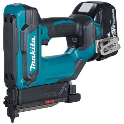 Makita Herramientas - Clavadora Aku 18v 15-35 Mm, 2x Batería 3.0 Ah, Cargador Dpt353rfj Makita Herramientas - Clavadora Aku 18v 15-35 Mm, 2x Batería 3.0 Ah, Cargador Dpt353rfj