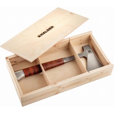 Halder Hacha De Guerra, Con Mango De Cuero, Con Cinturón De Bolsillo De Cuero De Calidad Que Protege Las Cuchillas En Una Bonita Caja De Regalo De Madera - 3555s001 Halder Hacha De Guerra, Con Mango De Cuero, Con Cinturón De Bolsillo De Cuero De Calidad Que Protege Las Cuchillas En Una Bonita Caja De Regalo De Madera - 3555s001