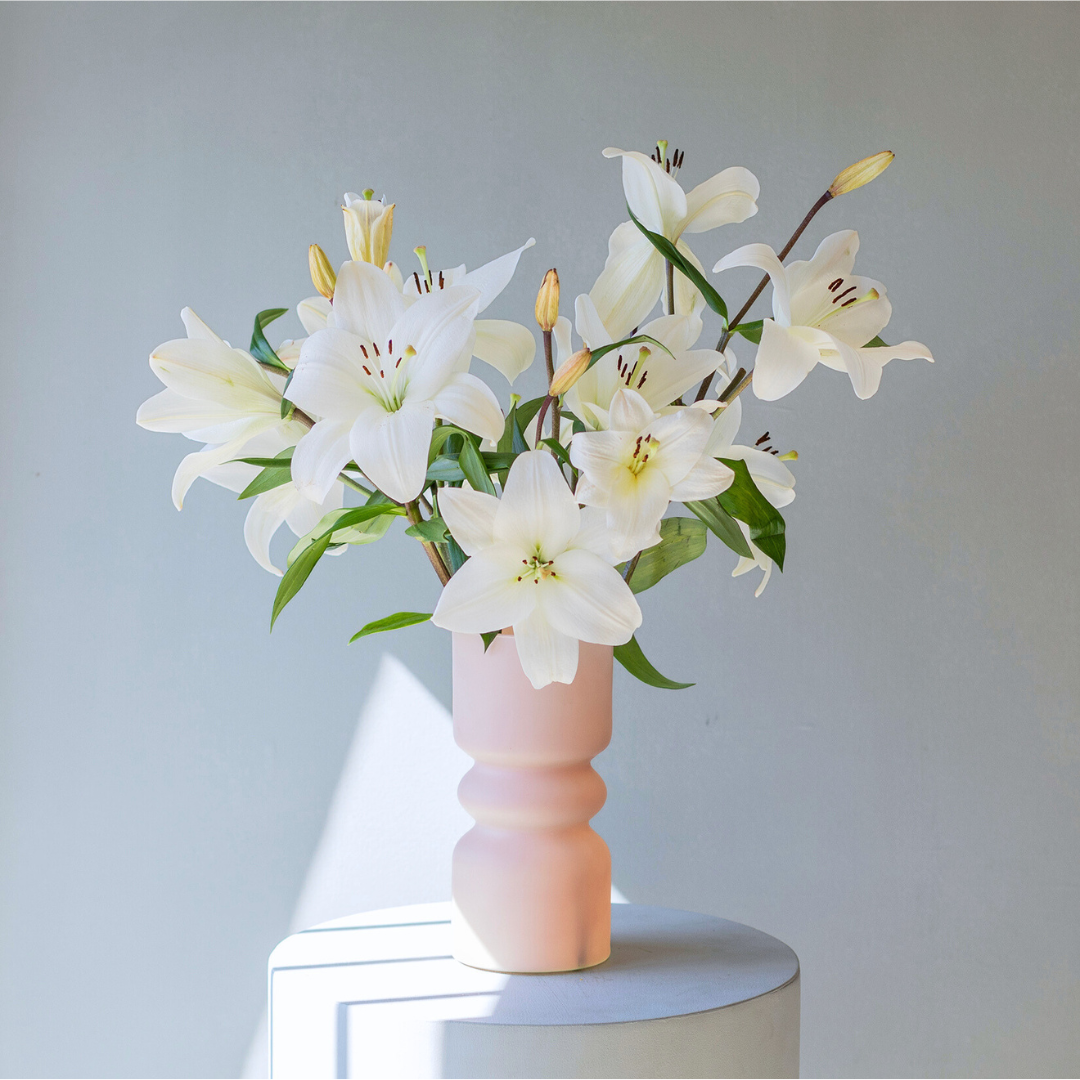 Flores a Domicilio - Lirios Blancos - Del campo a casa - COLVIN