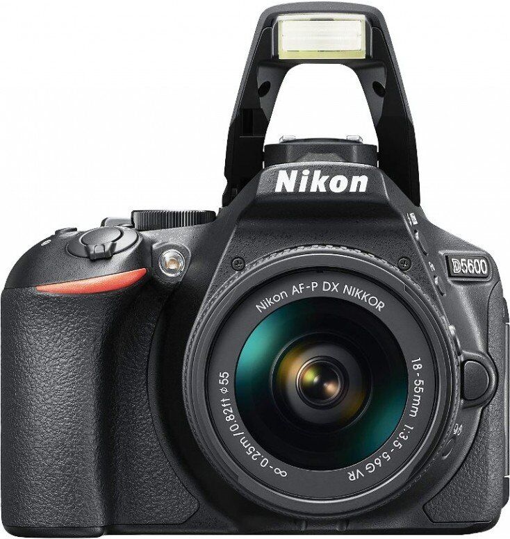 Nikon D5600 + Afp 18-55vr Nikon D5600 + Afp 18-55vr