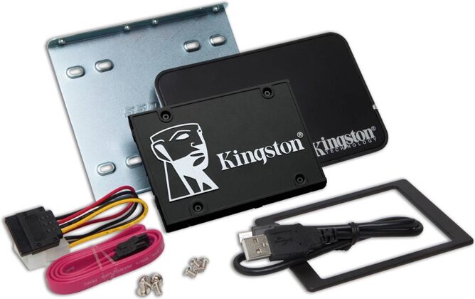 Kingston Disco SSD Interno KINGSTON KC600 UpKit (256 GB - SATA - 550 MB/s) Kingston Disco SSD Interno KINGSTON KC600 UpKit (256 GB - SATA - 550 MB/s)