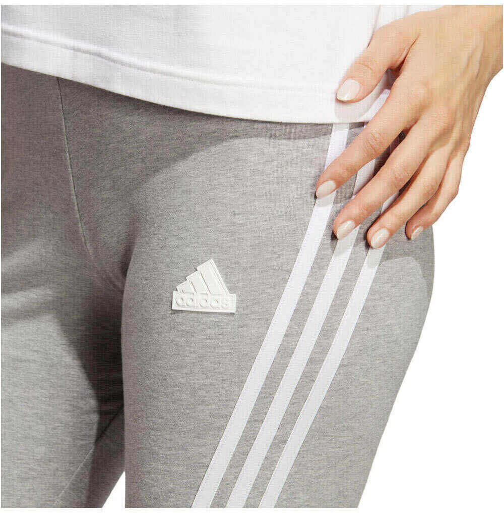 Adidas future icons bike 3 bandas Gris (L)