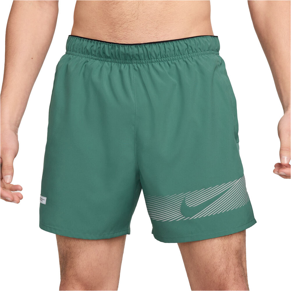 Nike challenger pantaloneta técnica hombre Verde (L)