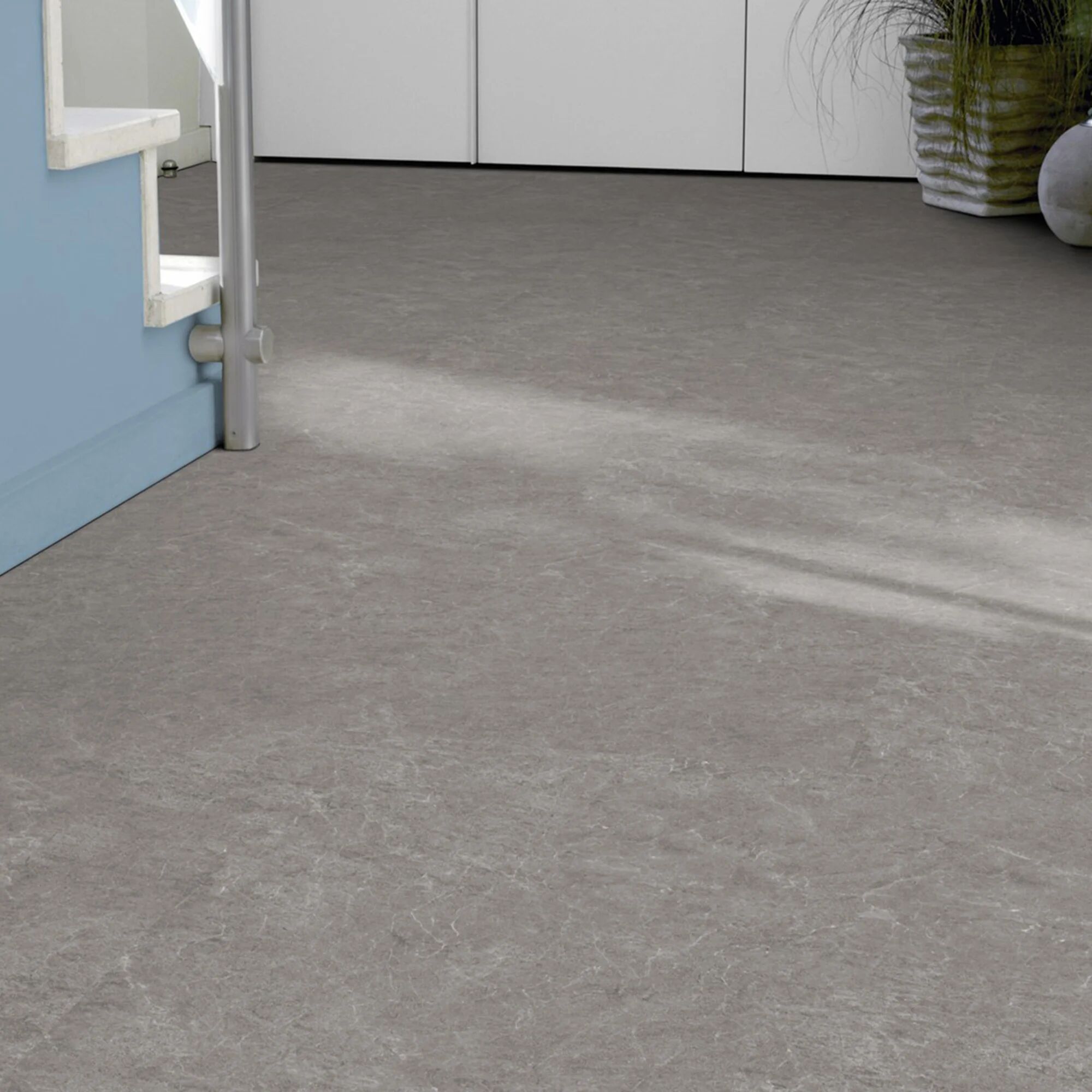 Suelo vinílico lvt adhesivo tarkett intenso 5mm concrete grey