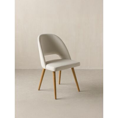 Hole silla tapizada beige con patas de madera maciza natural - Kenay Home Natural Hole silla tapizada beige con patas de madera maciza natural - Kenay Home Natural