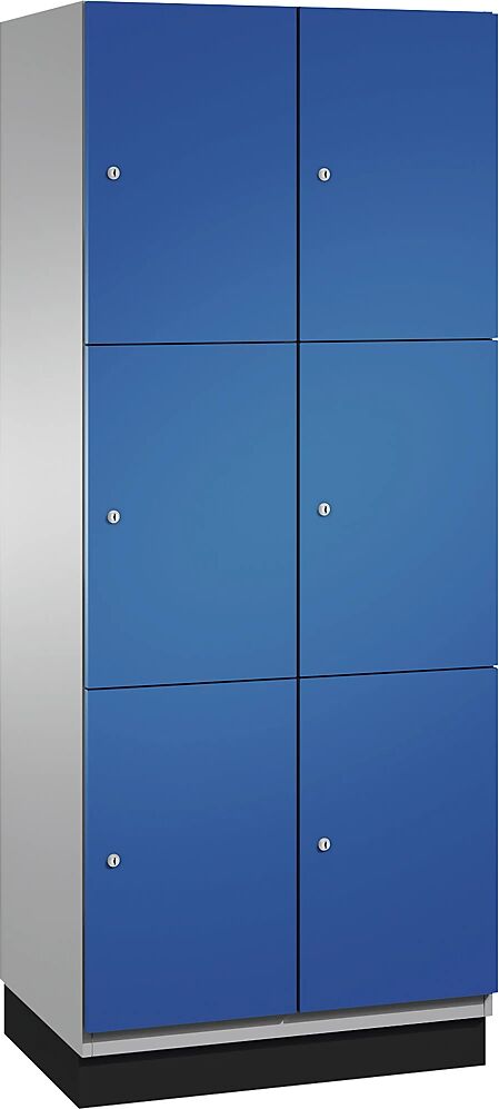 C+P Armario de compartimentos bajo llave CAMBIO con puertas de chapa de acero, 6 compartimentos de 800 mm de anchura, cuerpo aluminio blanco / puerta azul genciana