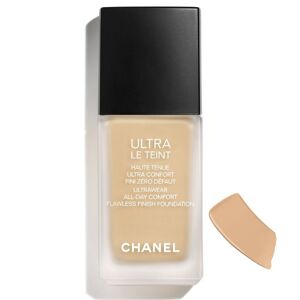 Chanel Base de maquillaje Ultra Le Teint Ultrawear Flawless Finish 30mL BD41 Golden Beige