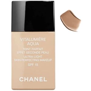 Chanel Vitalumière Maquillaje Perfeccionador de La Piel Ultraligero Aqua SPF15 30mL 70 Beige SPF15