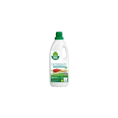 Detergente ecológico concentrado Trébol Verde 2L Detergente ecológico concentrado Trébol Verde 2L