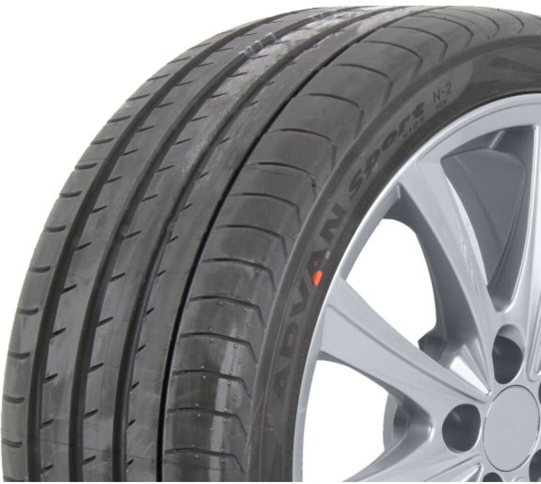 Neumáticos de verano YOKOHAMA Advan Sport V105 255/40R18 95Y