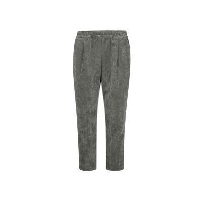 Family First para hombre. PF2502 Pantalón Chino Velvet verde (M), Casual, Poliéster, Family First outlet 2026. Family First para hombre. PF2502 Pantalón Chino Velvet verde (M), Casual, Poliéster, Family First outlet 2026.