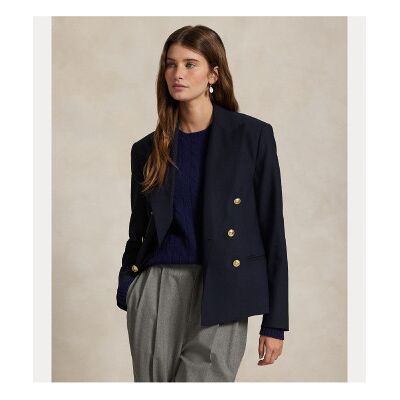 Polo Ralph Lauren para mujer. 211952571003 Americana cropped cruzado marino (36), Casual, Lana, Clásico, Polo Ralph Lauren outlet 2026. Polo Ralph Lauren para mujer. 211952571003 Americana cropped cruzado marino (36), Casual, Lana, Clásico, Polo Ralph Lauren outlet 2026.