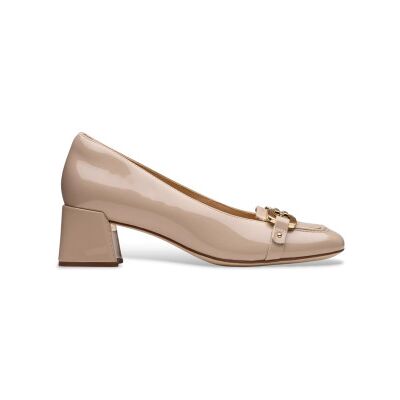 para mujer. 26181319 Zapatos de piel Nyta45 Court beige (37), 3 a 5cm, Ninguno, Casual, Clarks outlet 2026. para mujer. 26181319 Zapatos de piel Nyta45 Court beige (37), 3 a 5cm, Ninguno, Casual, Clarks outlet 2026.
