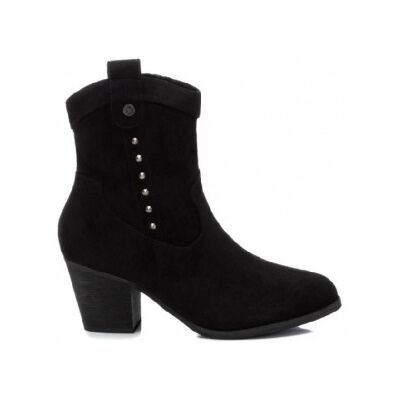 Xti para mujer. 130120 Botines Tachuelas lateral negro - Altura tacón 7cm- (40), 5 a 8cm, Cremallera, Casual, Xti outlet 2026. Xti para mujer. 130120 Botines Tachuelas lateral negro - Altura tacón 7cm- (40), 5 a 8cm, Cremallera, Casual, Xti outlet 2026.