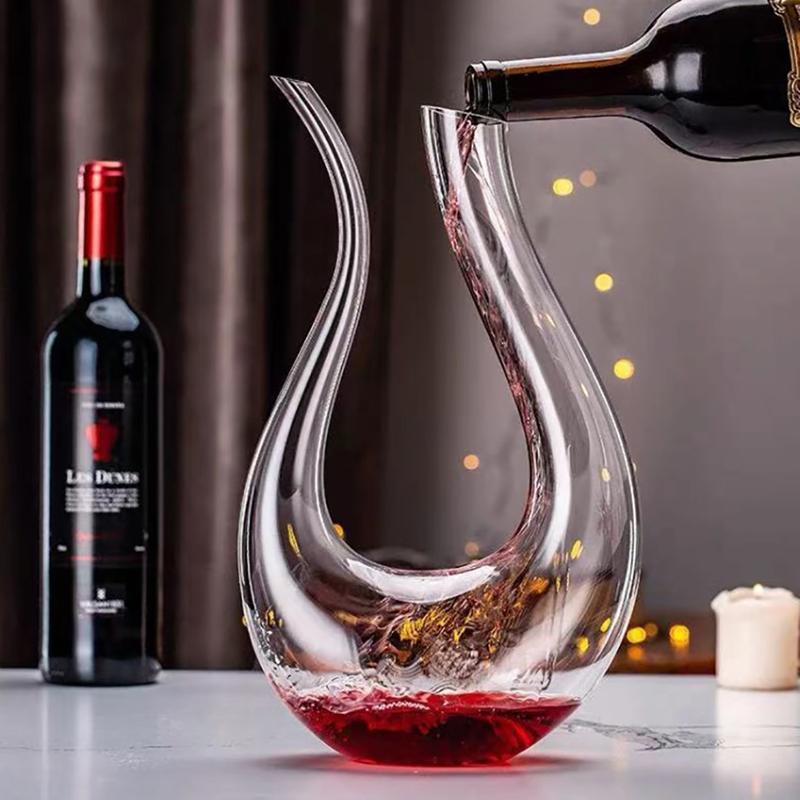 Helping Hand Crystal U-Shaped Wine Decanter Gift Box Swan Decanter Separador creativo de vinos