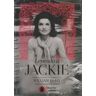 Camelot Leyendo A Jackie