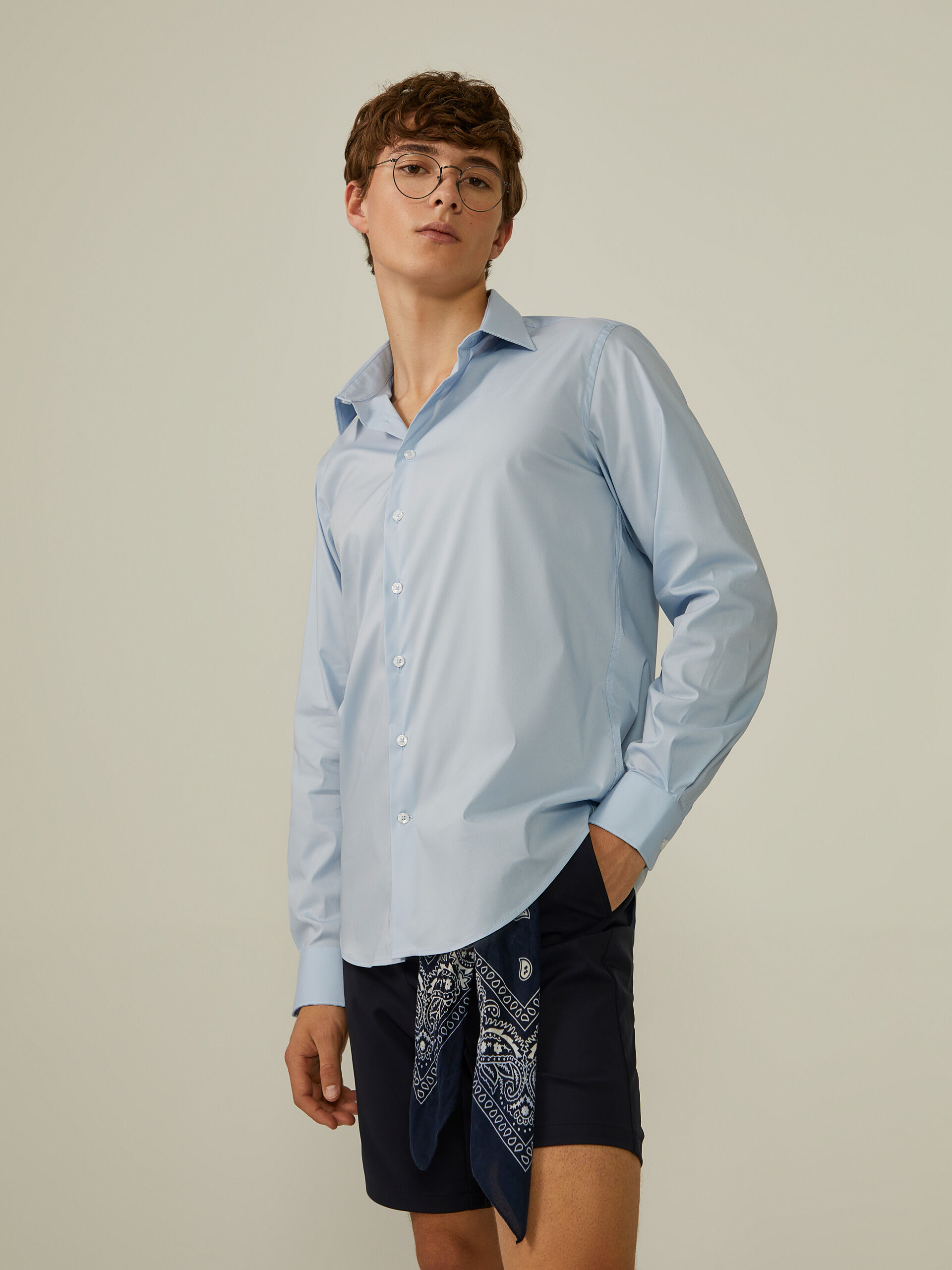 Decenio Camisa lisa slim fit Azul