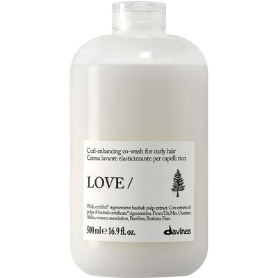 Davines Love curl-enhancing co-wash for curly hair 500 ml Davines Love curl-enhancing co-wash for curly hair 500 ml
