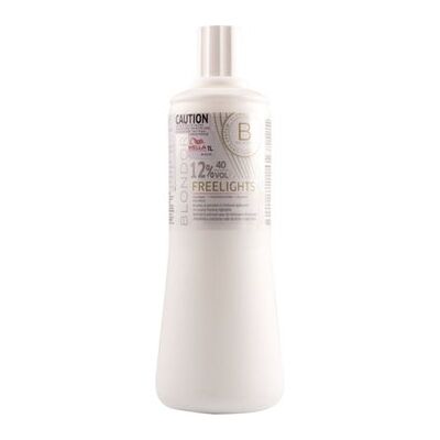 Wella Blondor Freelights 40 vol 12% - Loción Clarificante Wella Blondor Freelights 40 vol 12% - Loción Clarificante