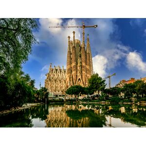 SmartBox 2 entradas de adulto y 1 de niño para la Sagrada Familia con visita guiada en español