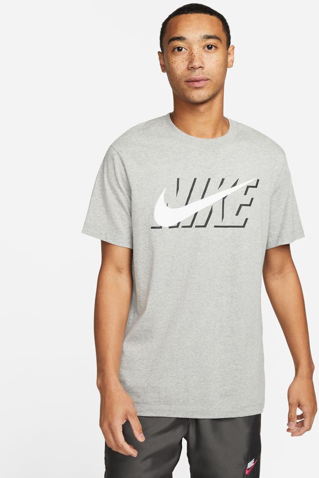 Camiseta Nike Sportswear Gris Hombre - DZ3276-063