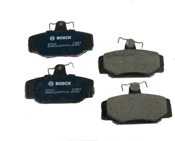 Bosch Juego de 4 pastillas de freno para RENAULT: Master & OPEL: Movano & NISSAN: Interstar & VAUXHALL: Movano (Ref: 0 986 494 043)