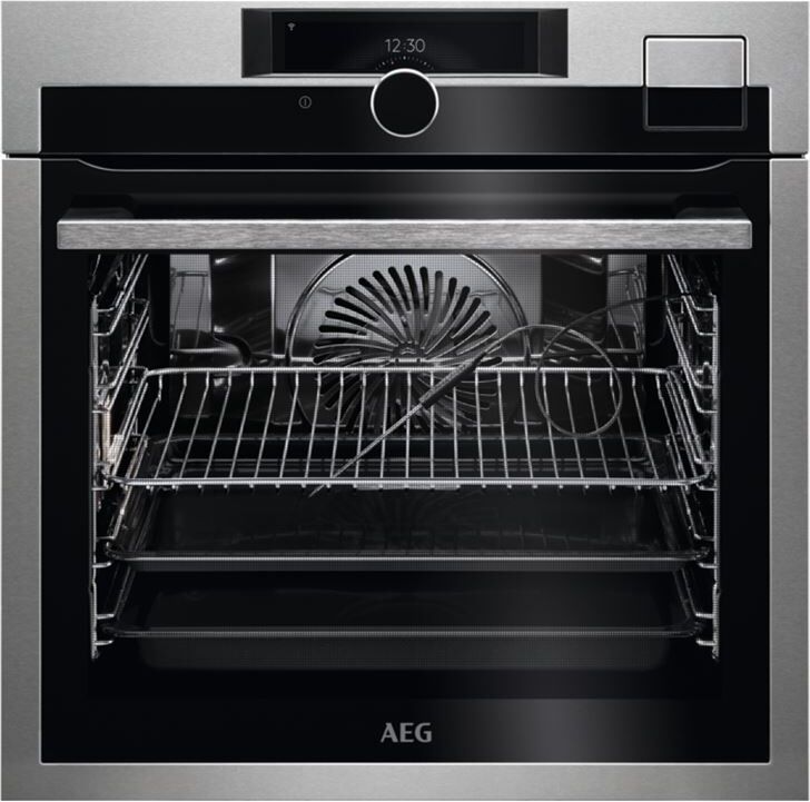 AEG bse999330m horno de vapor cookview con conectividad display capacitivo tft a color con mando master y cámara de visión remot