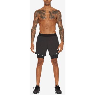 Pantalón corto 2XU Aero 2-In-1 5 negro plateado - XL Pantalón corto 2XU Aero 2-In-1 5 negro plateado - XL