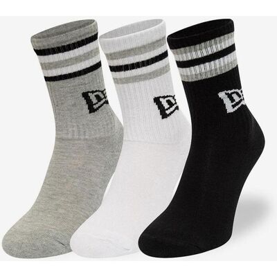 Calcetines New Era Retro Stripe Crew gris blanco negro (3 pares) - 43-46 Calcetines New Era Retro Stripe Crew gris blanco negro (3 pares) - 43-46