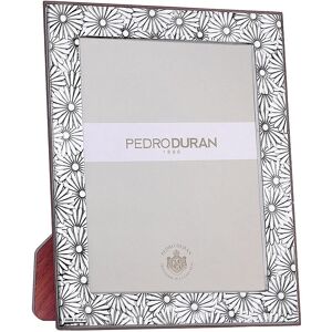 Pedro Durán Marco de fotos plateado de la colección Margaritas. Plata 18 x 24 cm Pedro Durán Marco de fotos plateado de la colección Margaritas. Plata 18 x 24 cm