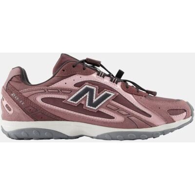 New Balance 204L para hombre y mujer. (38,5) Morado New Balance 204L para hombre y mujer. (38,5) Morado