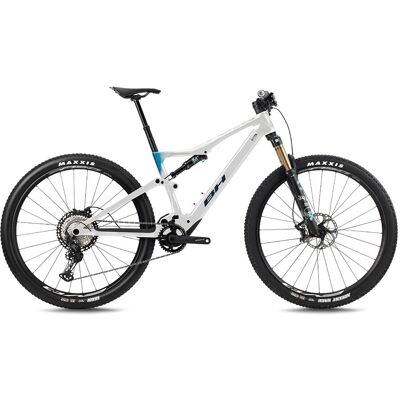 BH Bicicleta iLYNX RACE CARBON 7.8 Bikes. (M) Blanco BH Bicicleta iLYNX RACE CARBON 7.8 Bikes. (M) Blanco