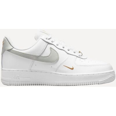 Nike Zapatillas de Casual de mujer WMNS AIR FORCE 1 '07 ESS . (38) Blanco Nike Zapatillas de Casual de mujer WMNS AIR FORCE 1 '07 ESS . (38) Blanco