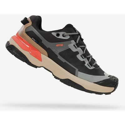 Atom Zapatilla Trail Running de hombre Terra V3 AT201. (42) Negro / Naranja Atom Zapatilla Trail Running de hombre Terra V3 AT201. (42) Negro / Naranja