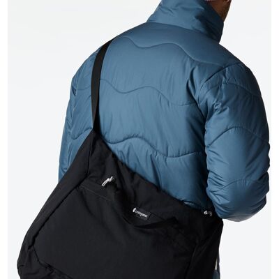 Cotopaxi Mochila Empacable de 16L ligera con materiales 100% reciclados. (Única) Negro Cotopaxi Mochila Empacable de 16L ligera con materiales 100% reciclados. (Única) Negro