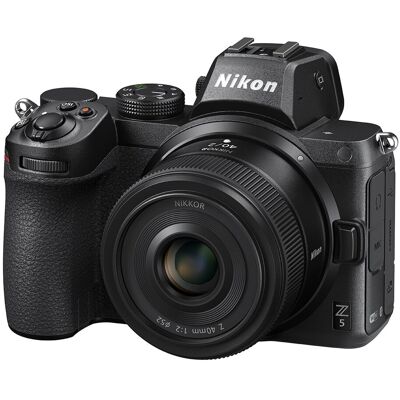 Nikon Cámara Evil Z5 con Objetivo NIKKOR Z 40mm f-2. Negro Nikon Cámara Evil Z5 con Objetivo NIKKOR Z 40mm f-2. Negro