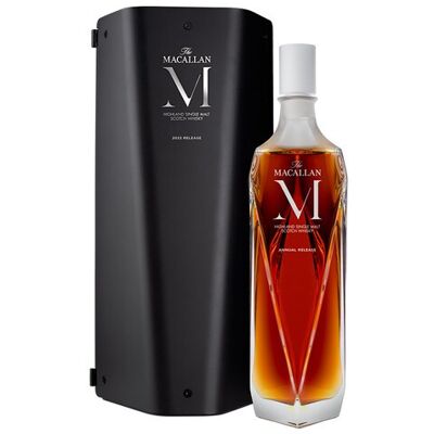 The Macallan Estuche whisky escocés M Decanter single malt. The Macallan Estuche whisky escocés M Decanter single malt.