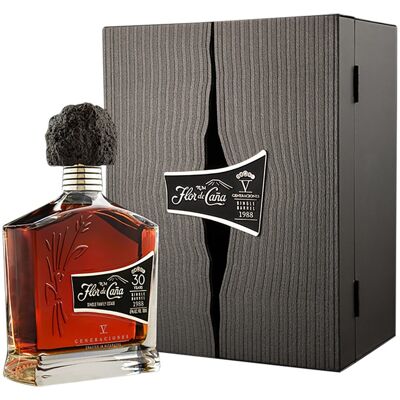 Flor de Caña Estuche Ron 30 años V Generaciones. Flor de Caña Estuche Ron 30 años V Generaciones.
