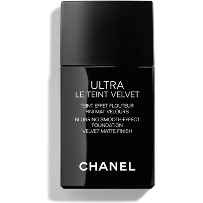 Chanel Base de Maquillaje Ultra Le Teint Velvet 30 ml . B10 Chanel Base de Maquillaje Ultra Le Teint Velvet 30 ml . B10